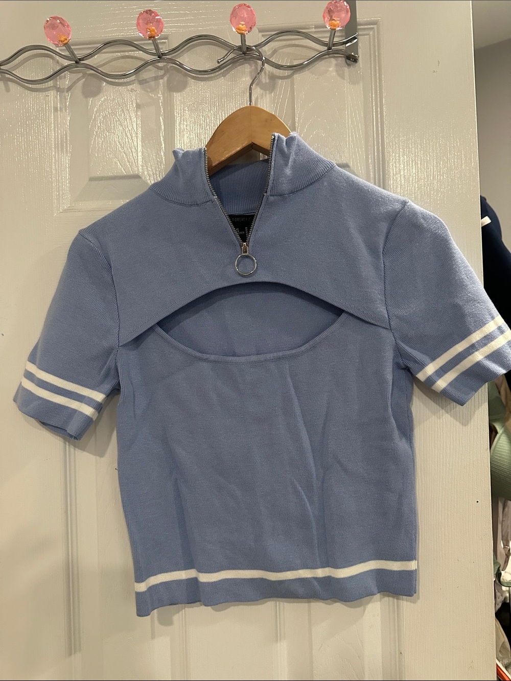 Forever 21 Light Blue Short-Sleeve Knit Top with Chest Cutout
